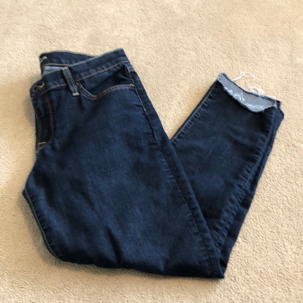Lucky Brand Crop Jeans  Size 30